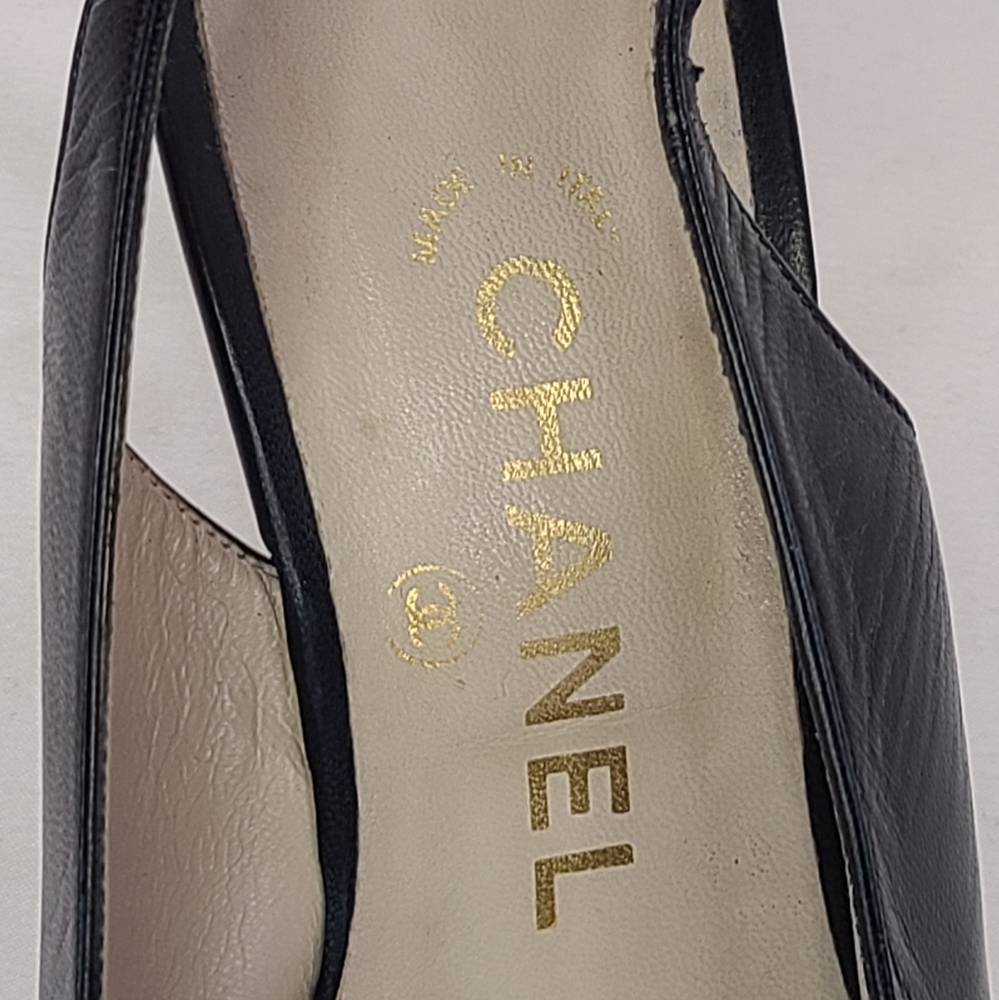 Authentic Chanel Vintage Spectators Size 6.5 - Picture 9 of 10
